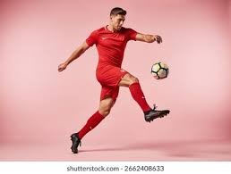 詹姆斯缺席，东契奇半场狂揽39分却抵不过角色球员隐身，这三个人该交易了